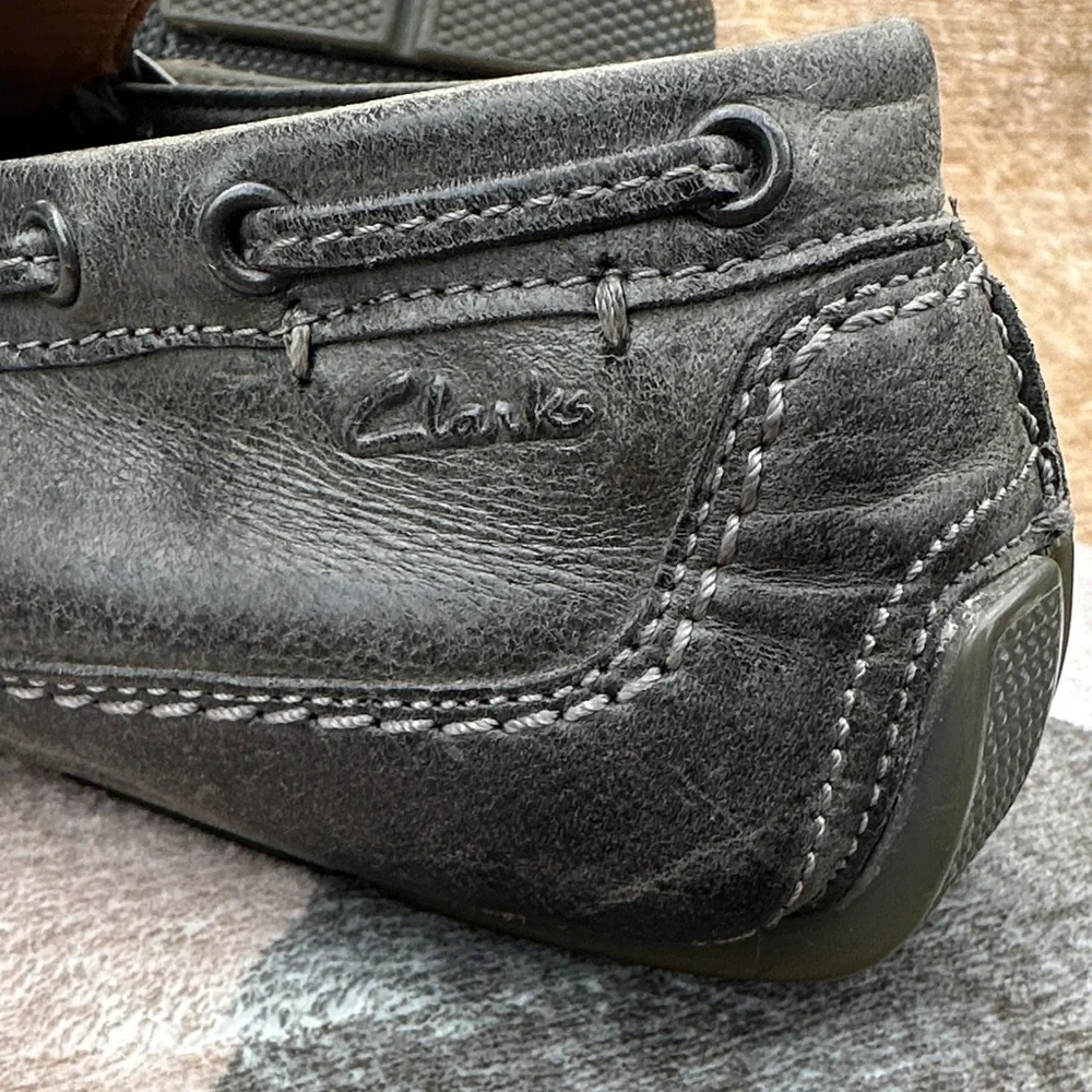 Clarks Men's charcoal grey Leather Loafers‎